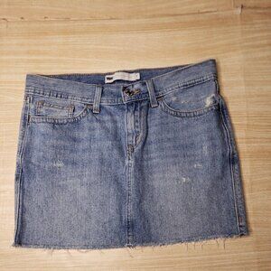 Levi's Womens Light Wash Distressed Denim Skirt 7